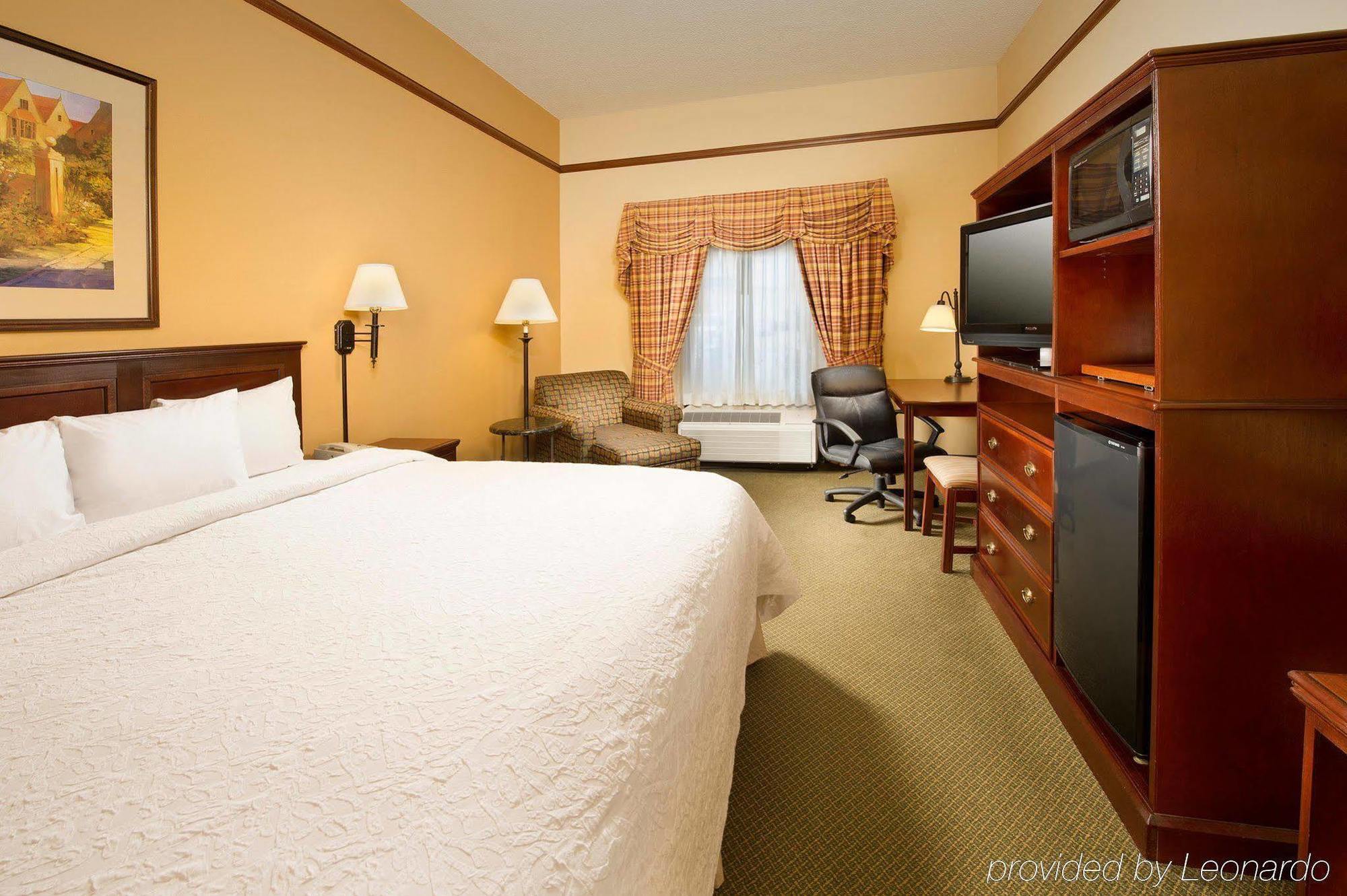Hampton Inn & Suites Stillwater Bagian luar foto