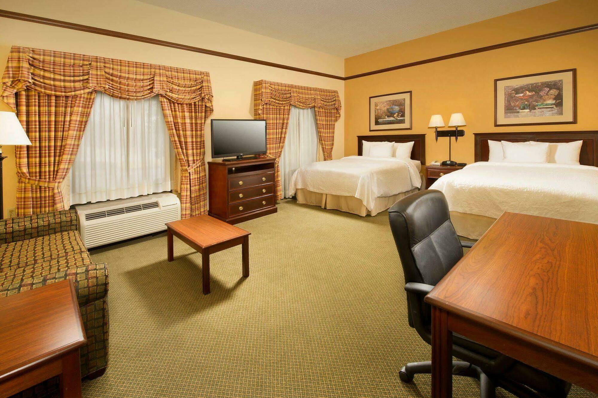 Hampton Inn & Suites Stillwater Bagian luar foto